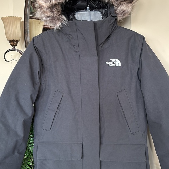 Brand New The North Face Arctic Premium Parka Relaxed Fit Faux Fur Hooded Jacket - Picture 5 of 16